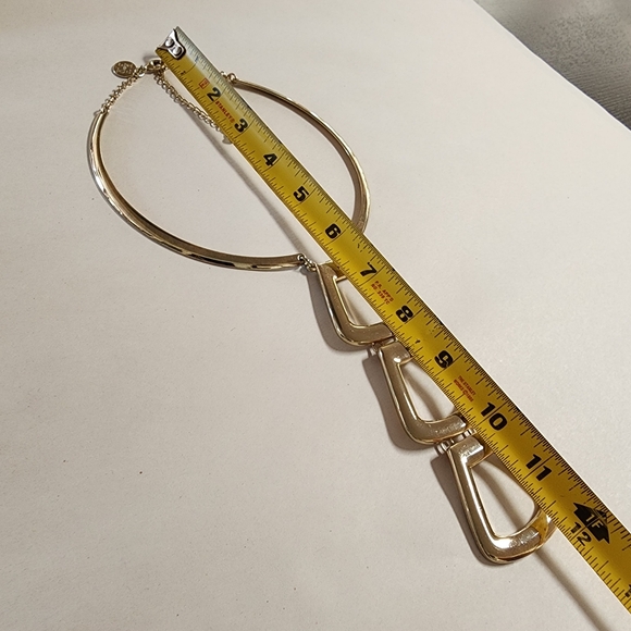 White House Black Market Golden Metal Choker Necklace Triple Chunky Pendant EUC - Picture 6 of 9